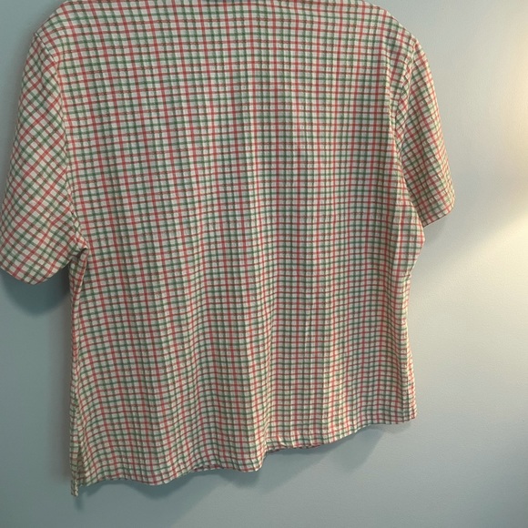 Cute boxy short sleeved button up shirt - Picture 3 of 7